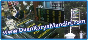 jasa pembuatan pesan bikin neon box di malang, neon box acrylic, backlite high quality, harga relattif murah berkualitas